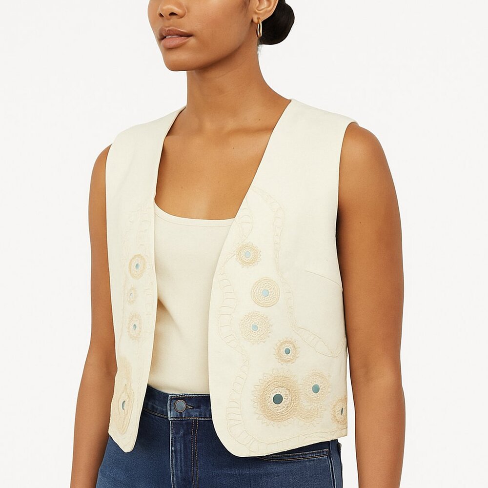 VINTAGE Cream Boho Chic Bridal Vest‎ Cottagecore crochet